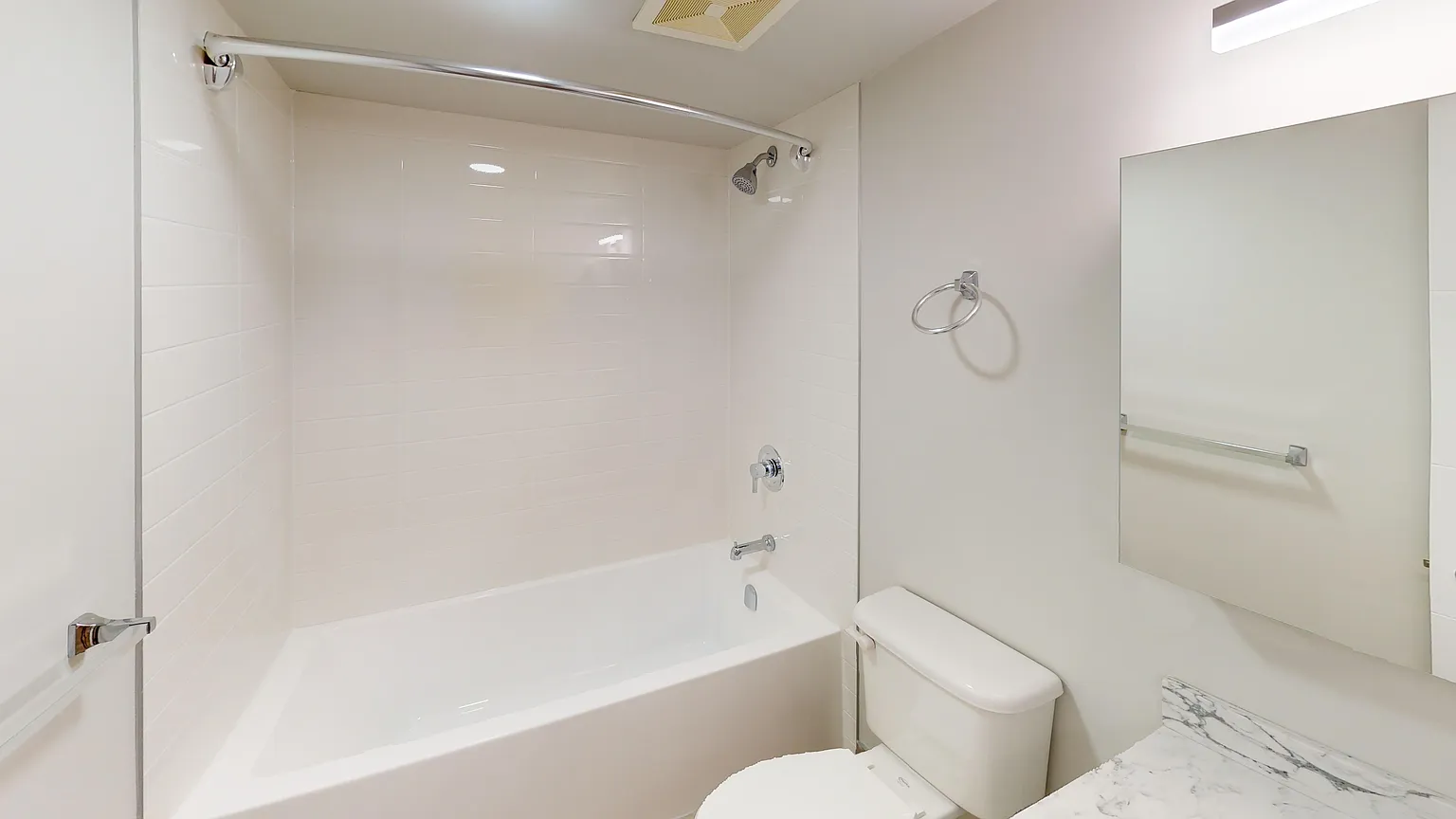 2183 W 44th Ave #1362915 photo 1