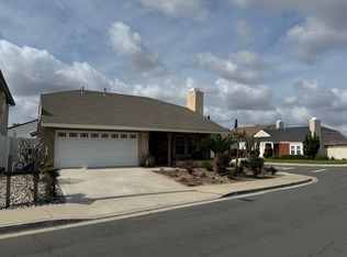 28 Lewis, Irvine, CA 92620