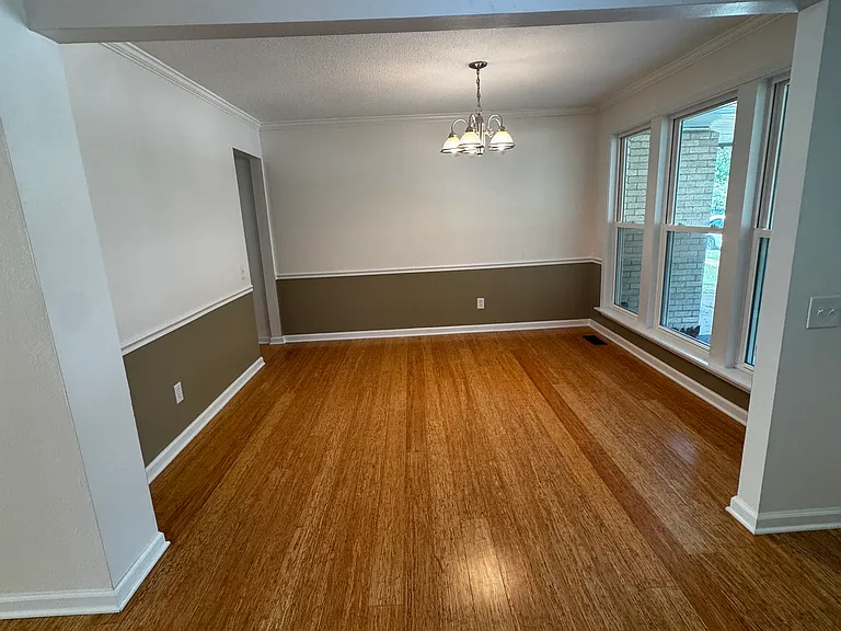 13153 Weatherfield Dr — Photo 4