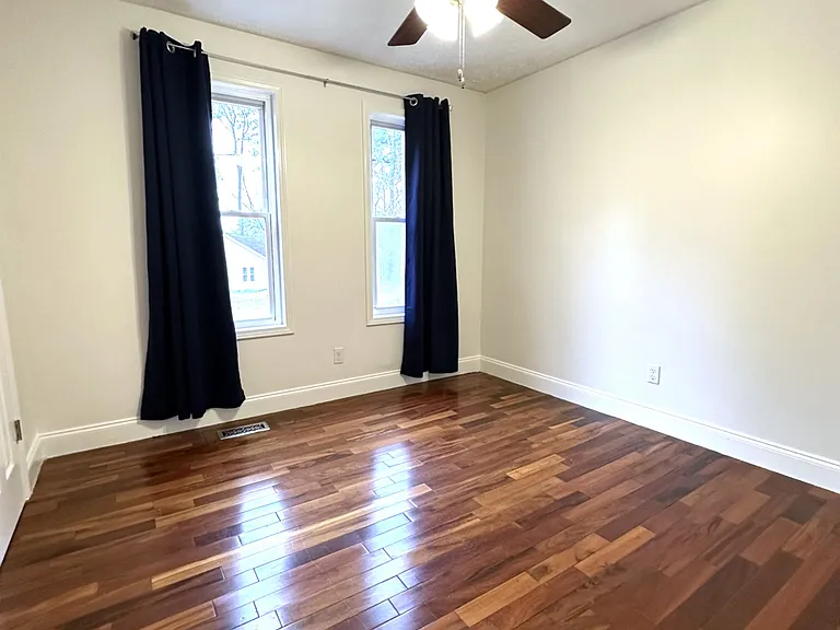Kids / Guest / Office Bedroom 2