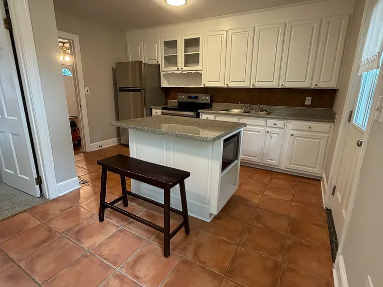 102 Winthrop Ave — Photo 13