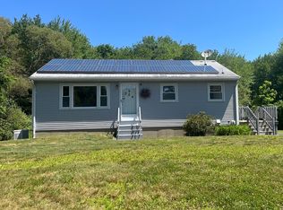 324 Crescent St, Bay Springs, MA 02333