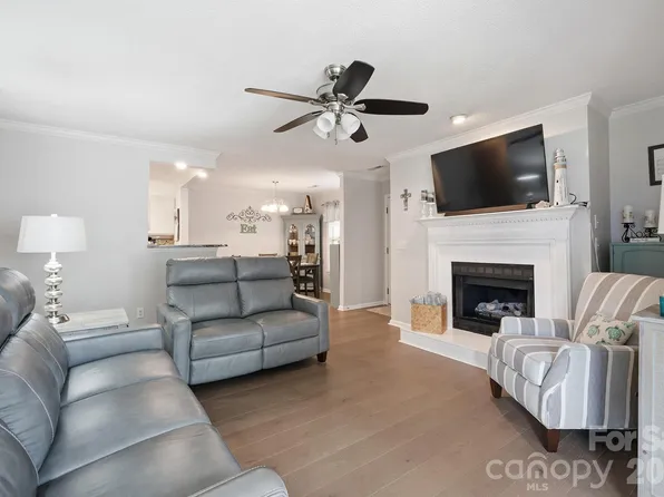 21153 Cold Spring Ln, Cornelius, NC 28031