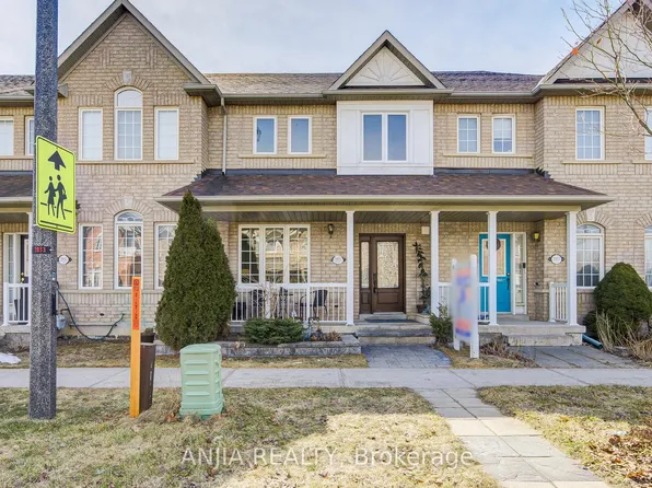 2033 Bur Oak Ave, Markham, ON L6E 1X3
