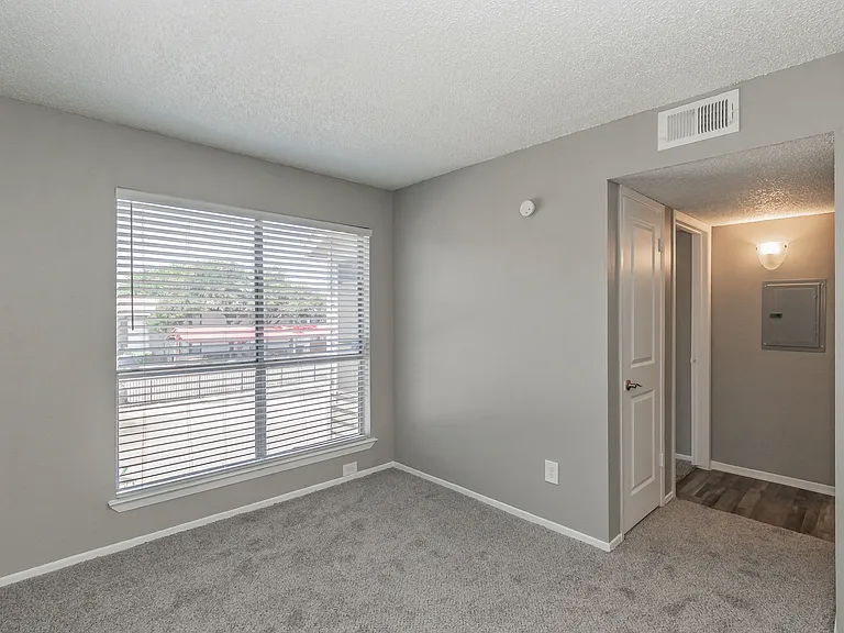 Station 121 at Town Center Apartments — Photo 68