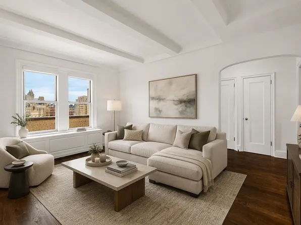 25 W 81st St, New York, NY