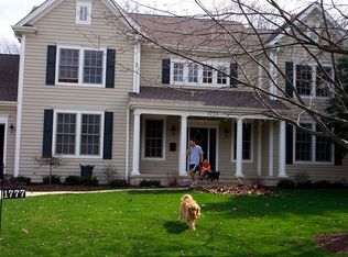 1777 Central Rd, Glenview, IL 60025