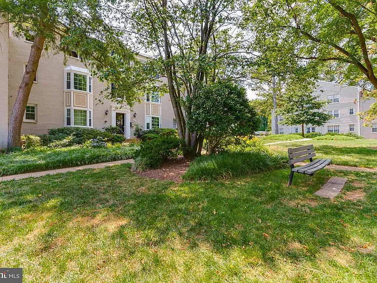 806 S Arlington Mill Dr #204 — Photo 10