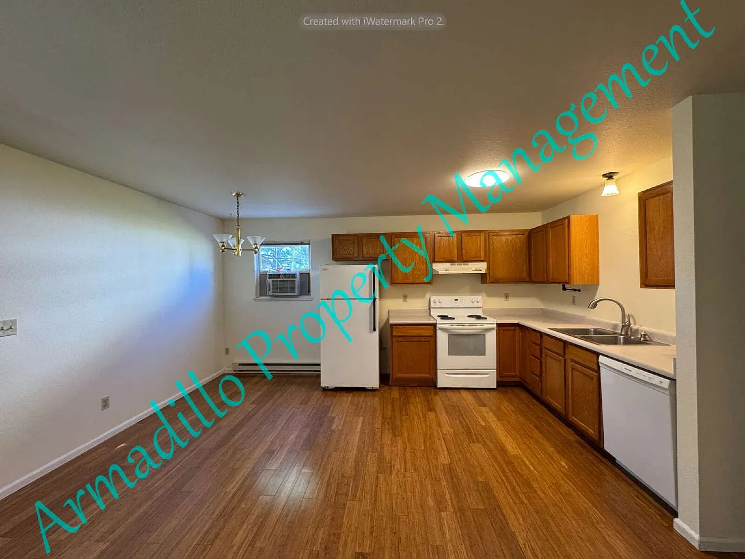 2 bed, 1.0 bath, $1,350 — Photo 2