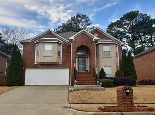 482 Sussex Dr SW, Huntsville, AL 35824