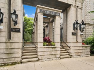 123 W Oak St APT N, Chicago, IL 60610