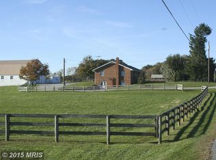 8420 Chestnut Grove Rd, Frederick, MD 21701