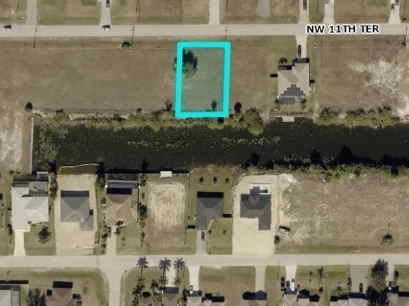 1424 NW 11th Ter, Cape Coral, FL 33993