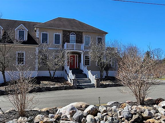 5th image of 167 Vinegar Hill Road