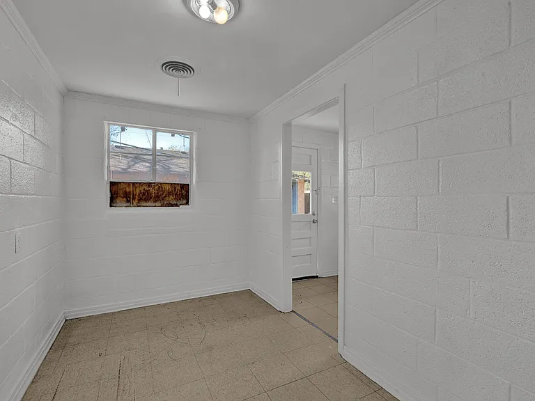 1508 S Ong St #B — Photo 8