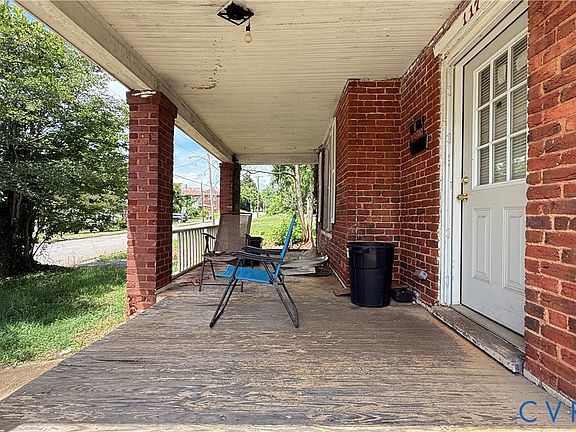 4th image of 117 Moss St