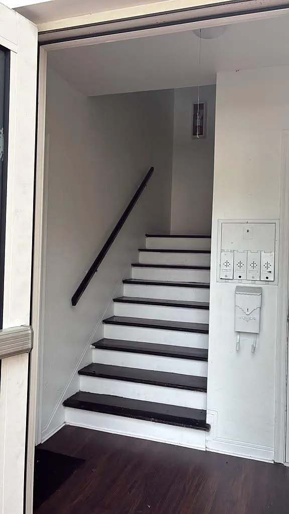 2 bed, $2,500 — Photo 1