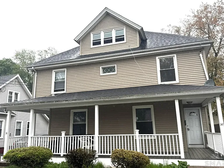 14 Delmont St #1A — Photo 16