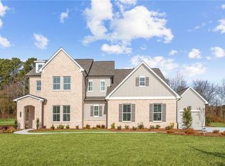 208 Knollwood Bnd, Canton, GA 30015