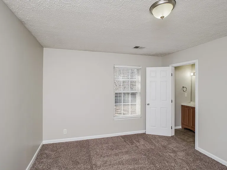 5510 Littleridge Dr — Photo 10