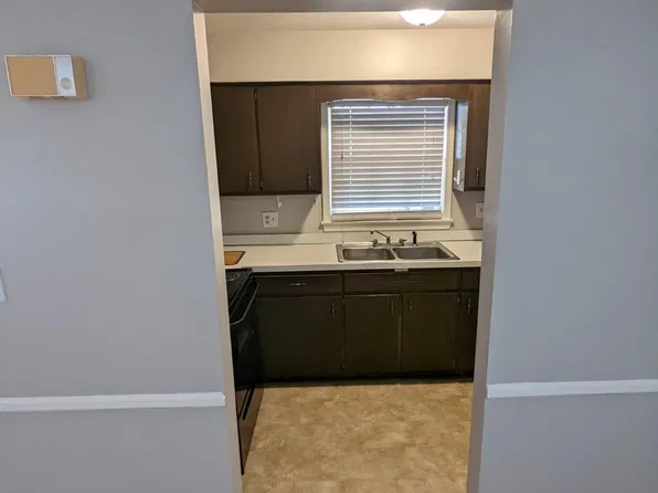 2555 Glenmary Ave, Louisville, KY 40204