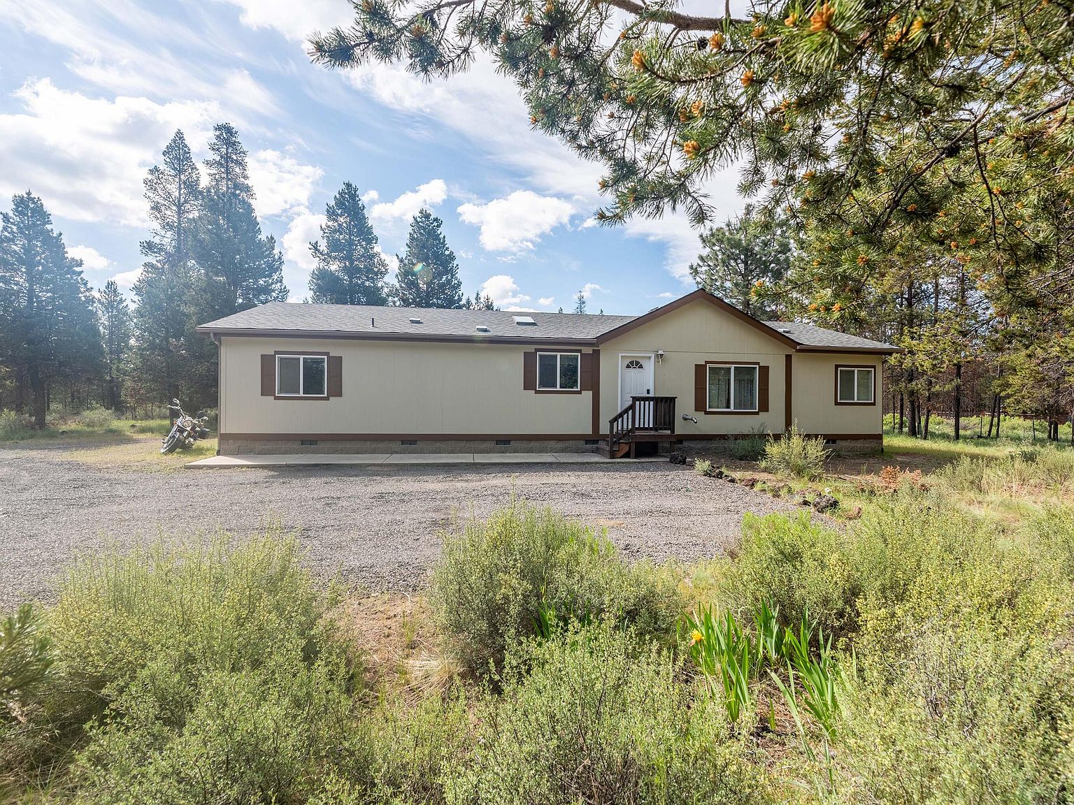 54732 Huntington Rd, Bend, OR 97707 MLS 220165859 Zillow