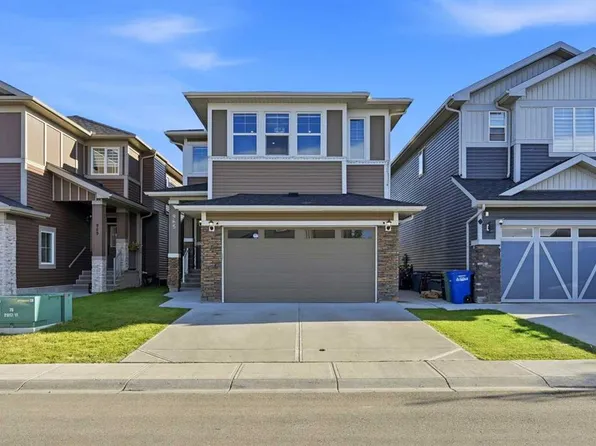 965 N Midtown Ave SW, Airdrie, AB T4B 4V8