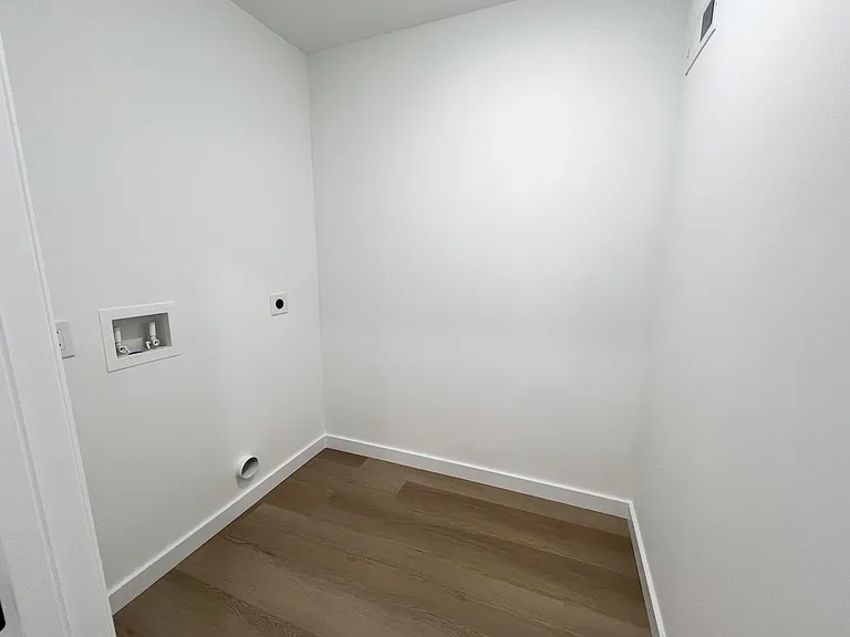 320 Hummingbird Ln — Photo 34