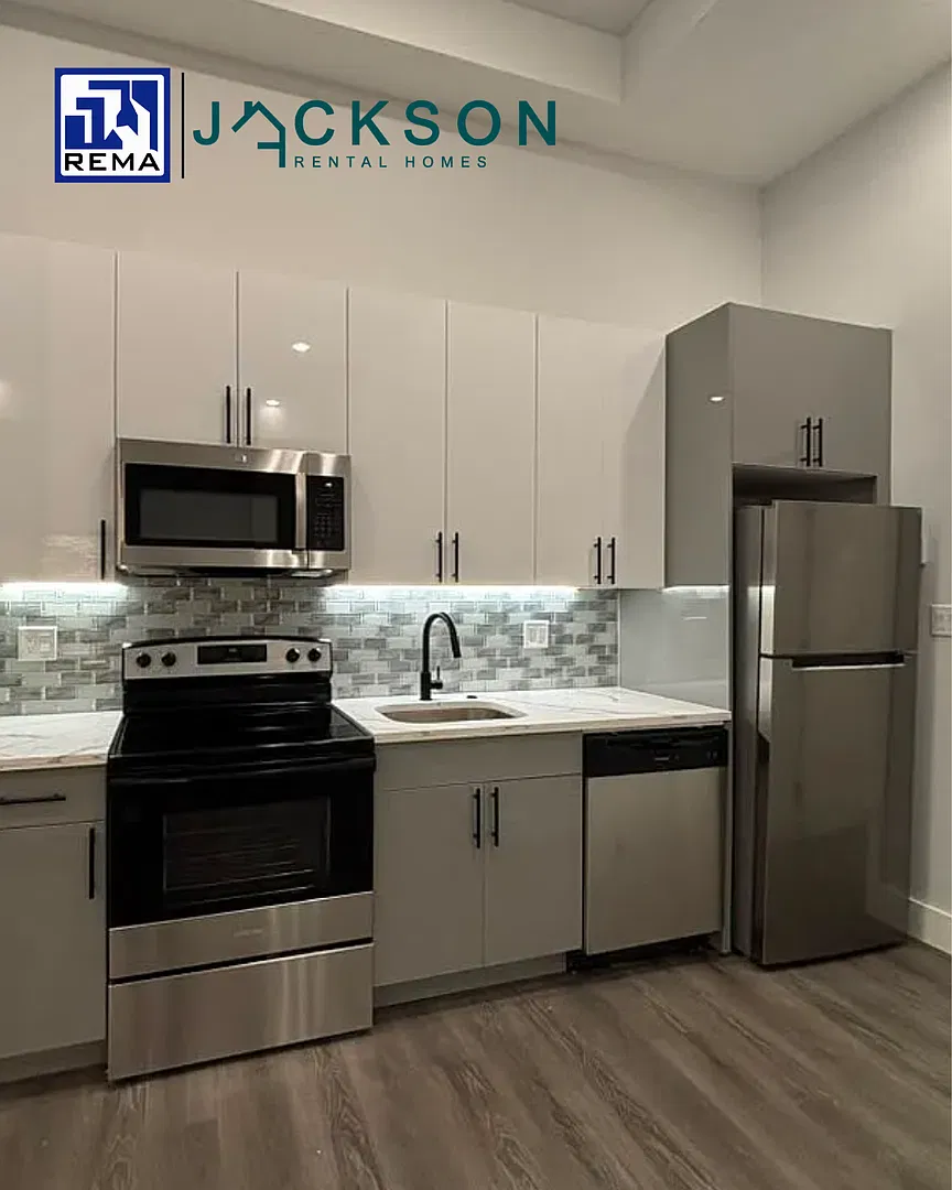 675 N 41st St. — Photo 3