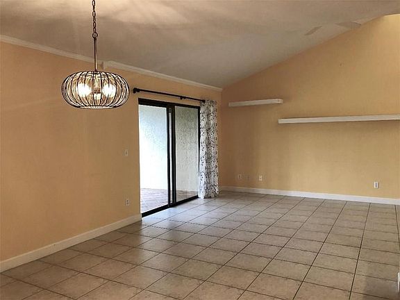 3rd image of 1618 SW Crossings Cir