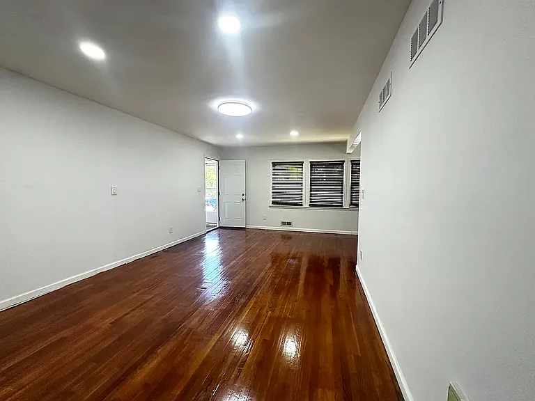 36 Pacific Ave #1R — Photo 6