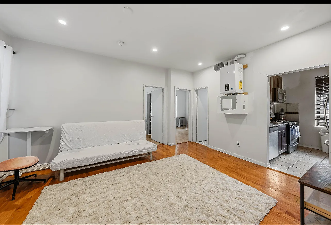 2700 Kennedy Blvd — Photo 4