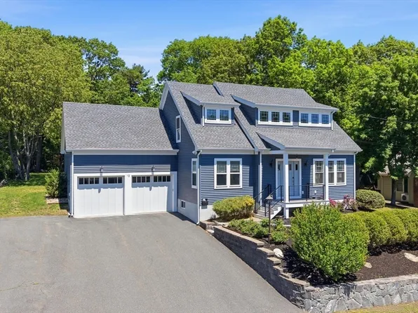 15 George St, Reading, MA 01867