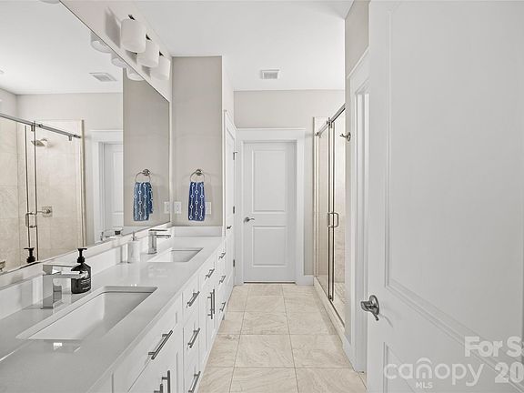 4th image of 1923 Hamorton Pl