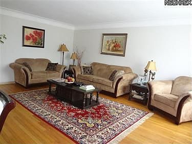 4th image of 2827 Norris Ave