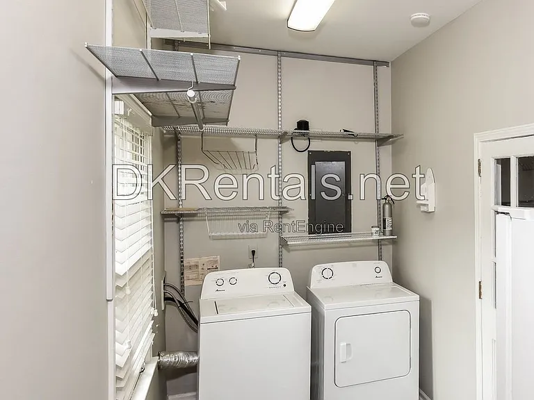 1176 Hampton Hall Dr NE — Photo 19