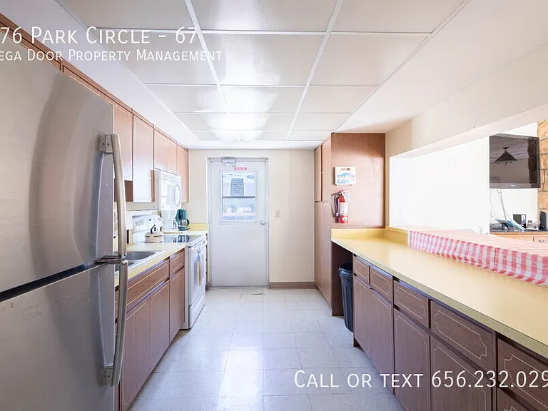 676 Park Cir #67 — Photo 21
