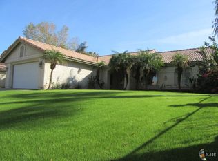 2443 Sandalwood Dr, El Centro, CA 92243