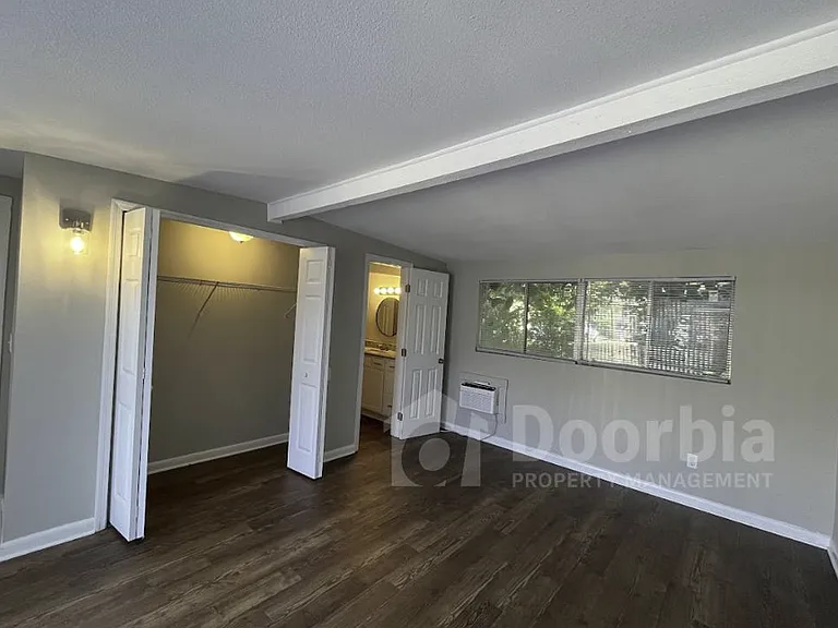 6333 Kimberly Ln — Photo 15