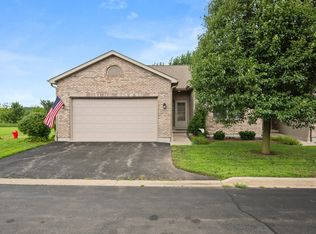 1350 Ridge Dr, Sycamore, IL 60178