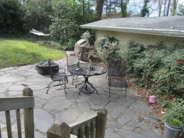 1448 Bates Ct, Atlanta, GA 30319