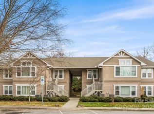 81 Morningside Ln, Hendersonville, NC 28792