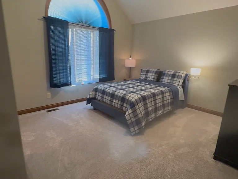 1007 New Harmony Dr — Photo 41