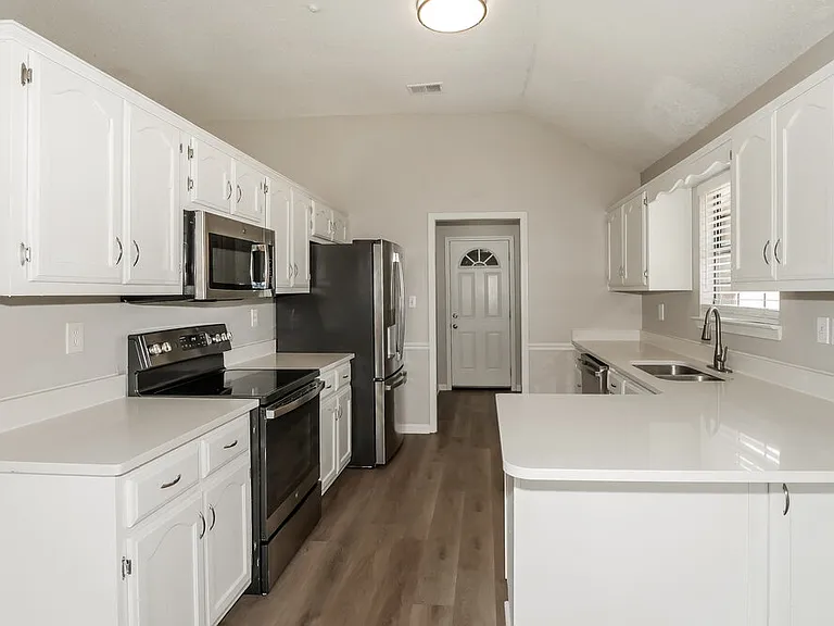 10873 E Ridge Dr — Photo 7