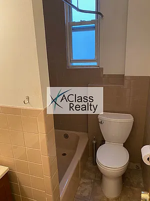 Rented by A Class Realty Corp | media 6