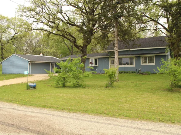8133 Pomeroy Rd, Rockton, IL 61072
