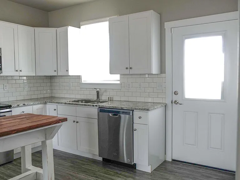 1133 S June Dr — Photo 6