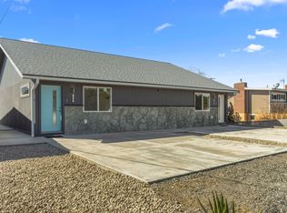 544-548 N Colorado Ave, East Wenatchee, WA 98802