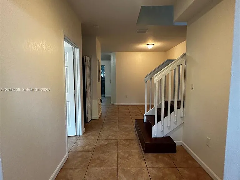 2528 SE 14th Ave — Photo 8
