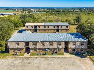 1316 N Mary St, Comanche, TX 76442